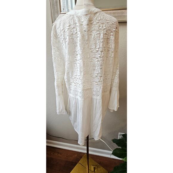 Chico's Size 3 V-Neck Lightweight Floral Lace-Sleeve Tunic‎ Top Women XL White - Picture 4 of 7